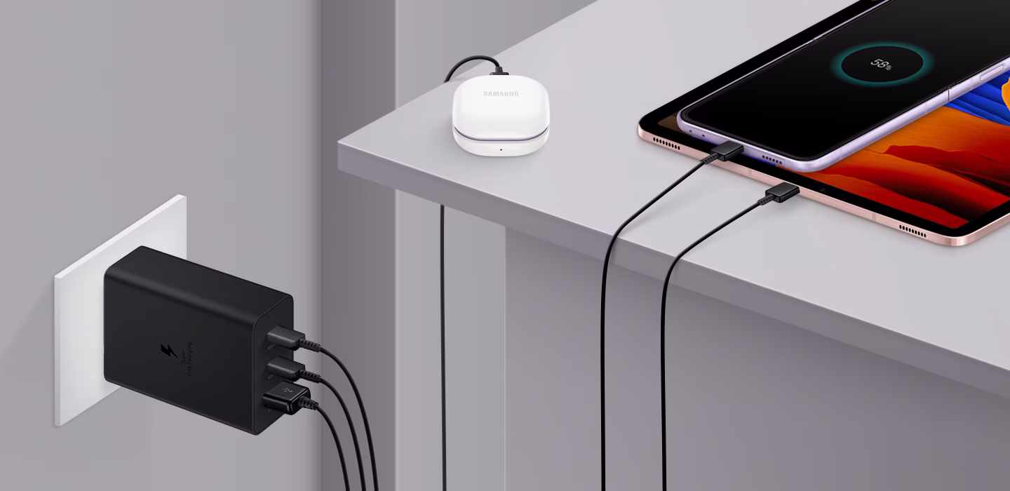Enjoy having 3 devices charging at the same time